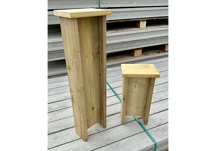 Concrete Post Extender